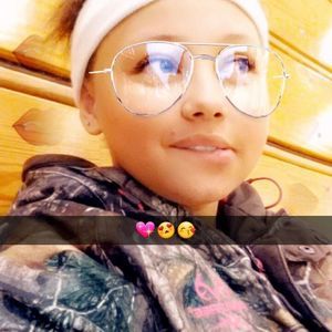 Meet your Posher, Laney